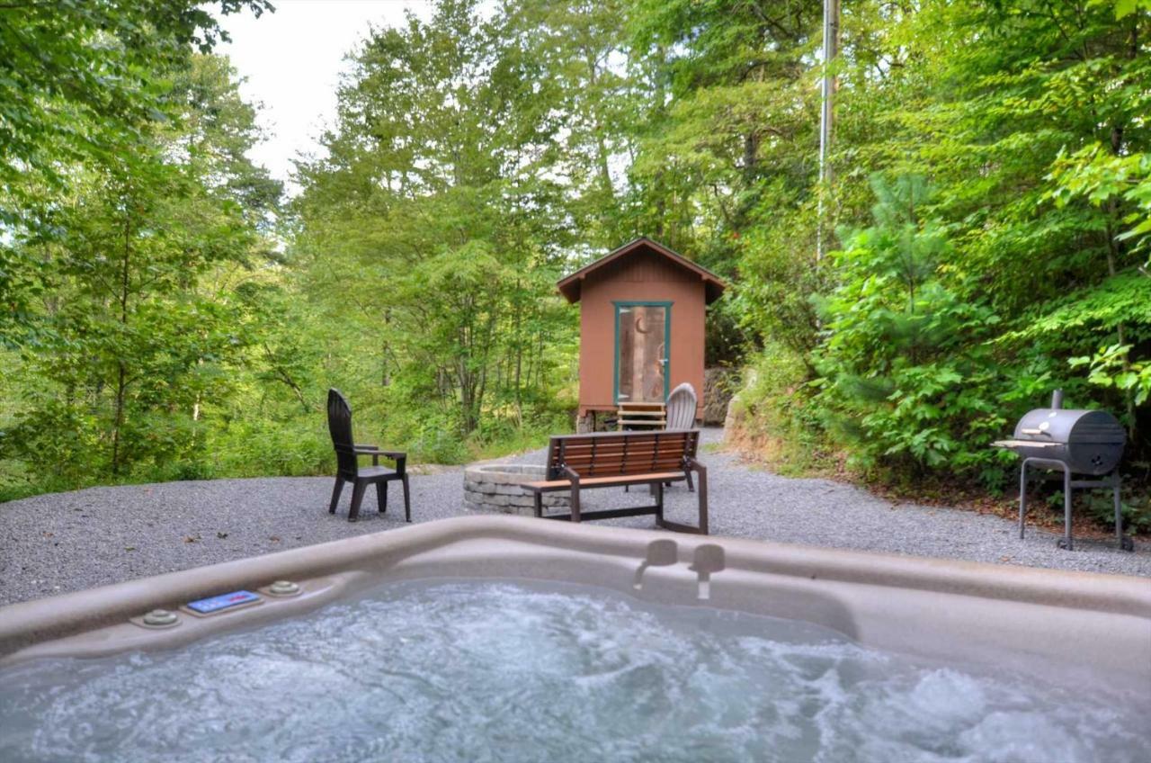 Moonshiner'S Hideaway Cabin Villa Bryson City Buitenkant foto